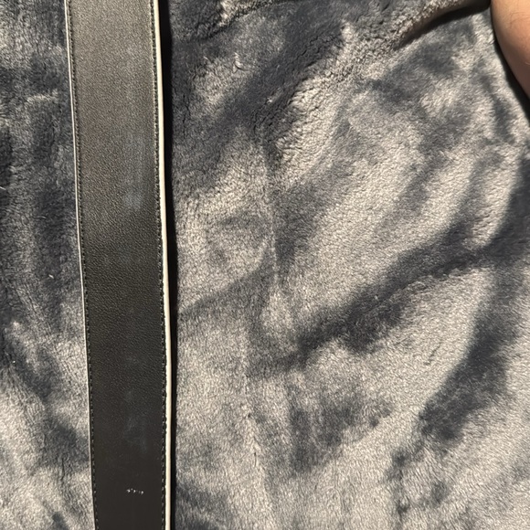 Louis Vuitton Monogram Mirror Belt 40mm - Picture 7 of 7